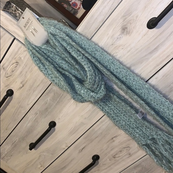 Mixit oblong Scarlett NWT - Picture 1 of 5